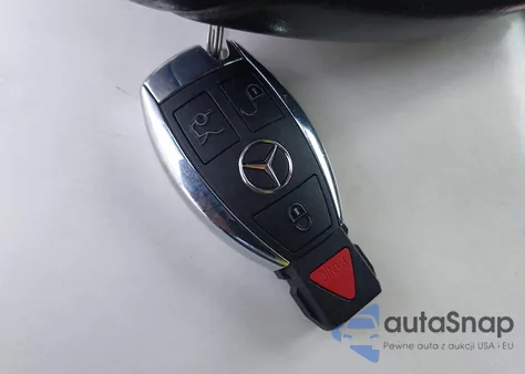 2018 Mercedes-Benz C 300 из США, поврежденный, VIN WDDWF4JB0JR403995